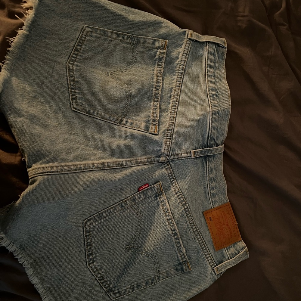 Women’s Levi’s 501 cutoff shorts